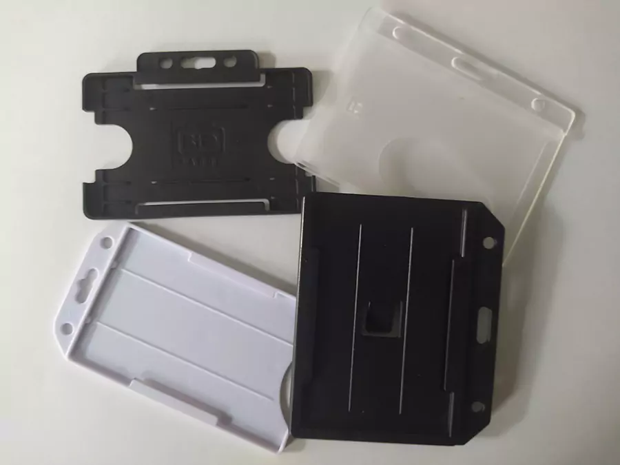 Porta tarjetas rigidos